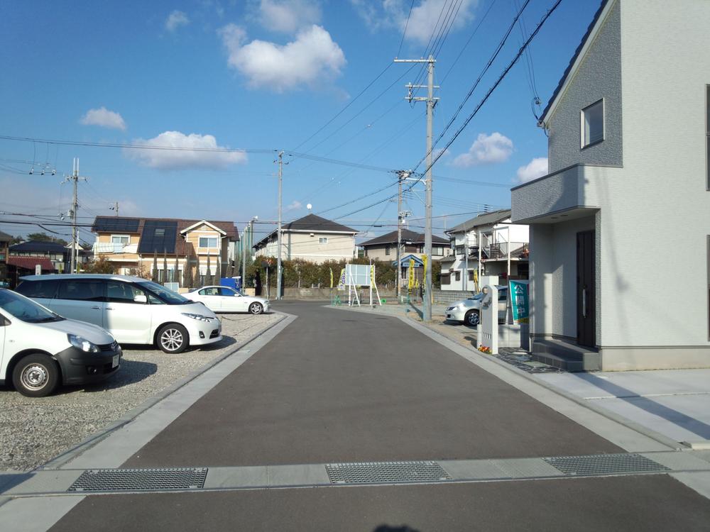 Other local. ◆ Front road (March 2013) Shooting