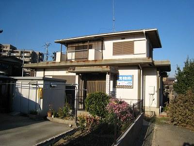 Local appearance photo. Local (12 May 2013) Shooting