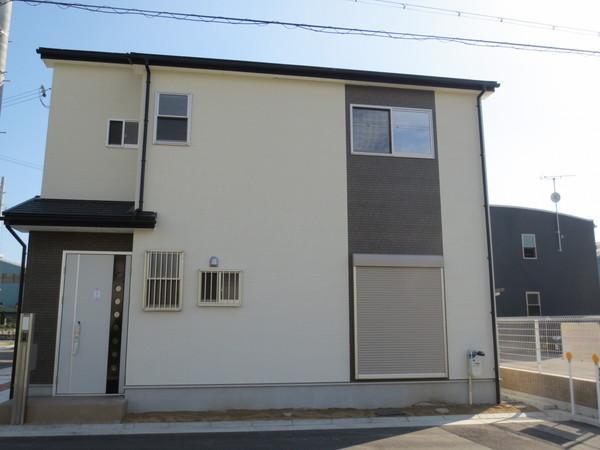 Local appearance photo. Same manufacturer complete site.