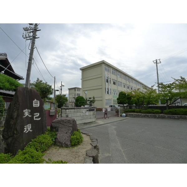 Junior high school. Kakogawa City Hiraoka up to junior high school 580m Hiraoka junior high school