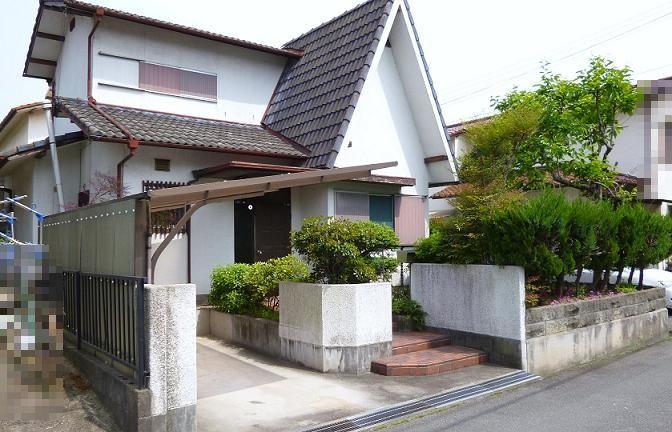 Local appearance photo. Local (May 2012) shooting