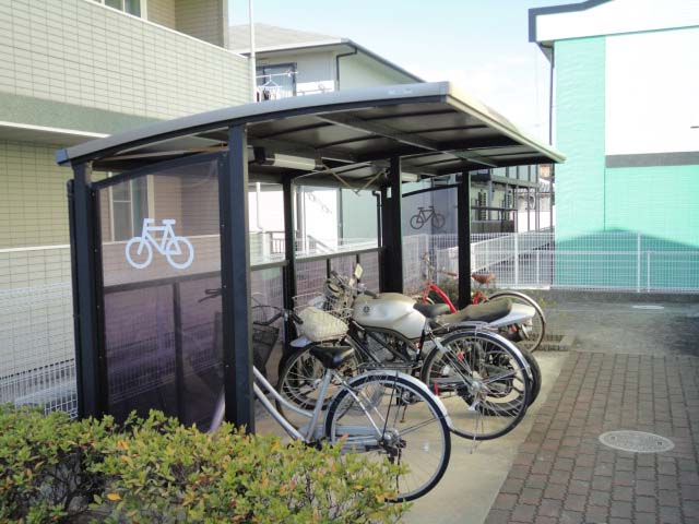 Other common areas. Bicycle ^^