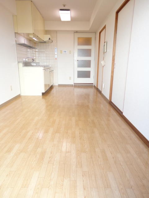 Kitchen. Balcony - DK6 pledge from ^^