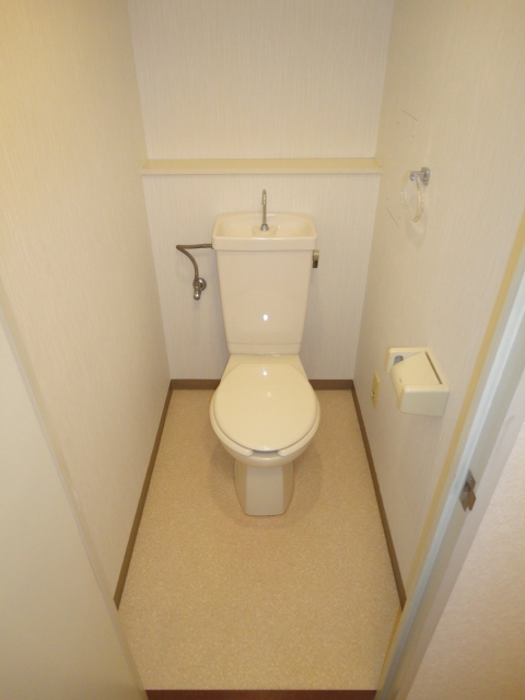 Toilet. bus ・ Toilet Separate ^^