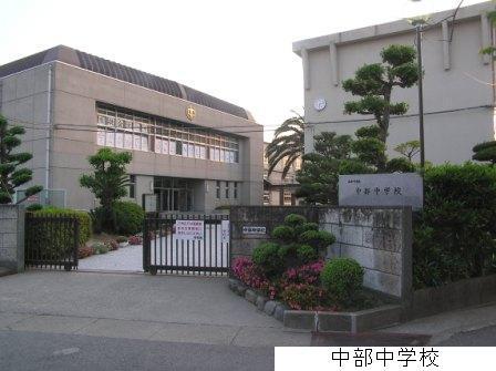 Junior high school. Kakogawa 1000m until the City Central Junior High School