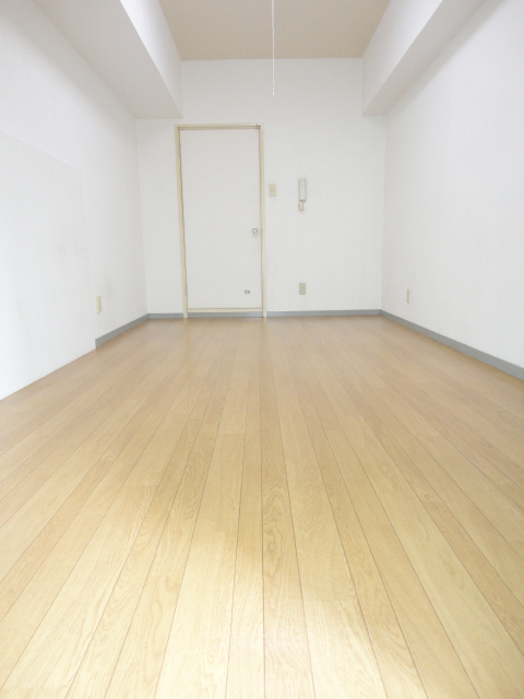 Living and room. Balcony - Western-style 7 pledge from ^^