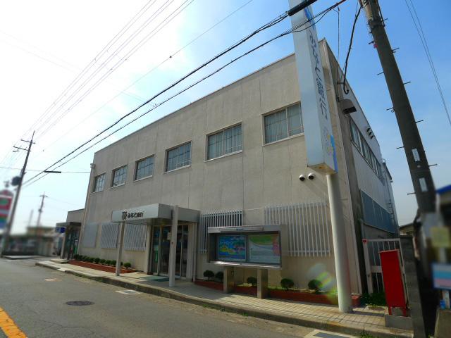 Bank. Minato Bank Shikata to branch 931m