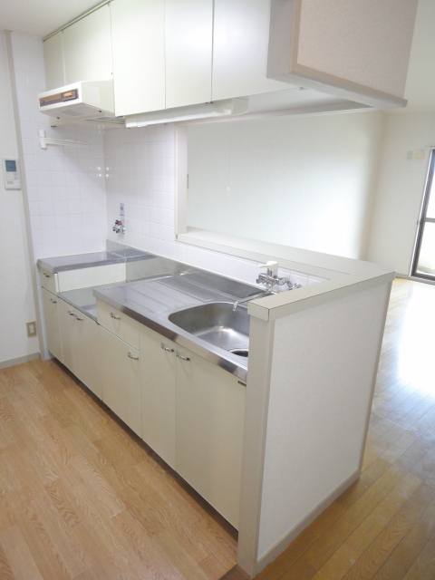 Kitchen. For city gas gas stove installation Allowed ^^