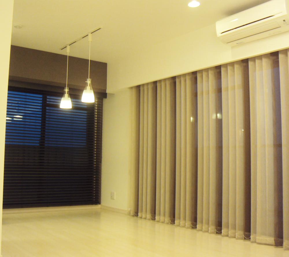 Model house photo. Model house (living)