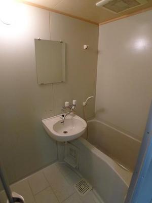 Washroom. Bathroom integrated.