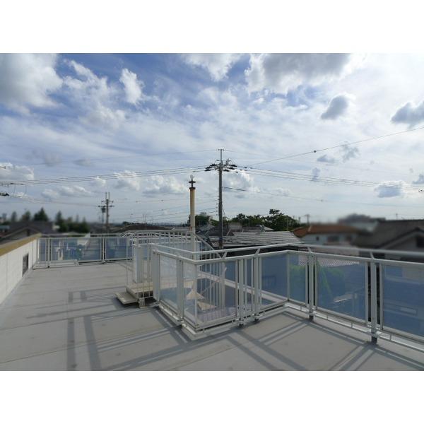 View photos from the dwelling unit