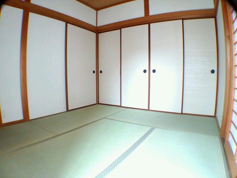 Non-living room. Room (August 2013) Shooting