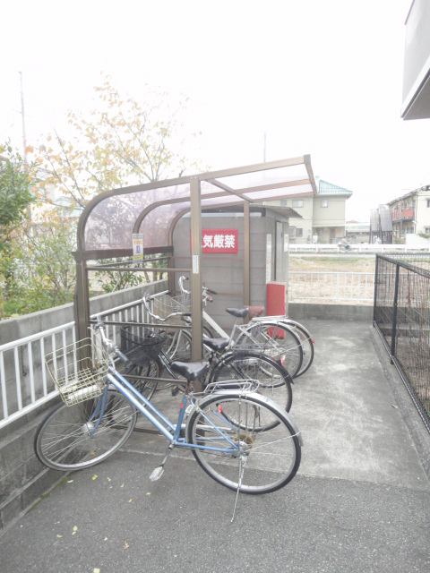 Other common areas. Bicycle ^^