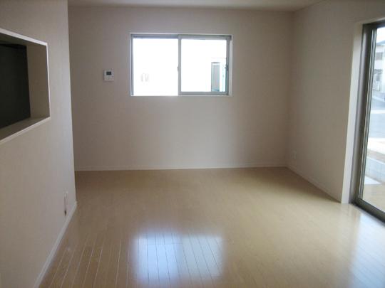 Living. Indoor (11 May 2013) Shooting