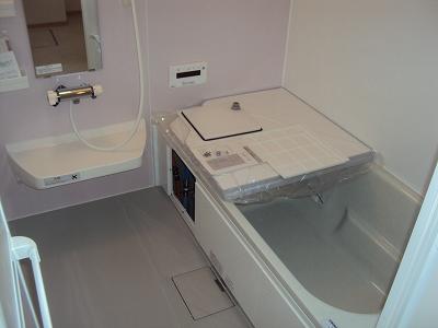 Bathroom. Indoor (11 May 2013) Shooting