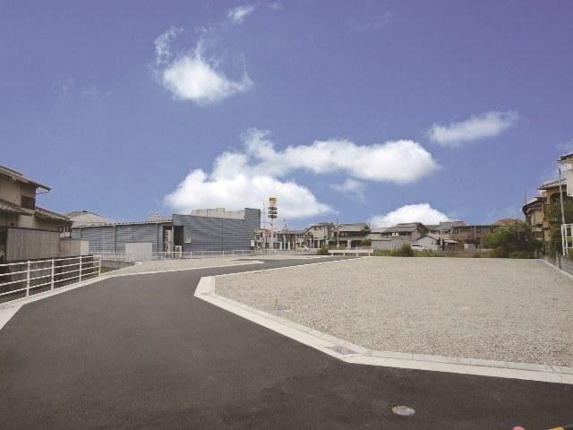 Local land photo. Local Photos