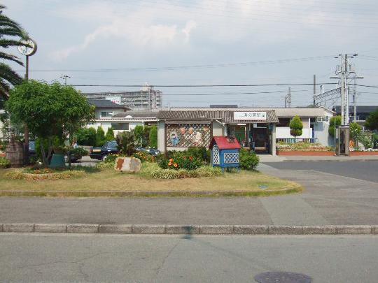 station. Yamaden "Hamanomiya" 720m to the station