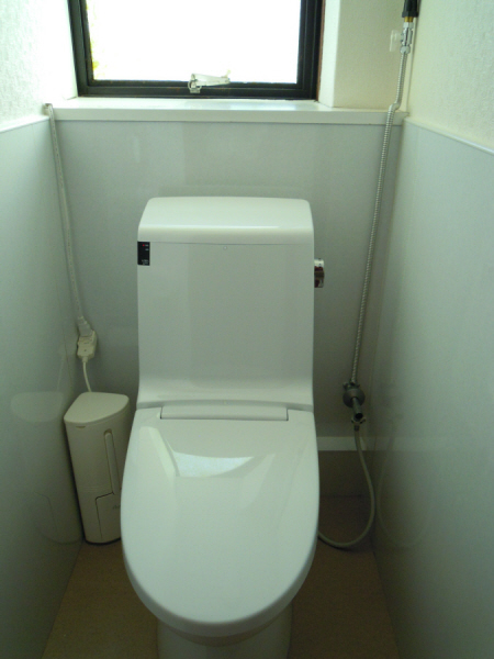 Toilet