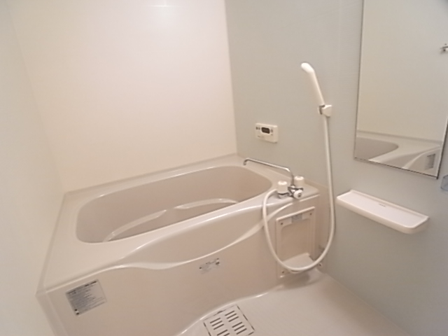 Bath.  ※ The photograph is an image