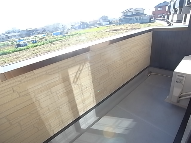 Balcony.  ※ The photograph is an image