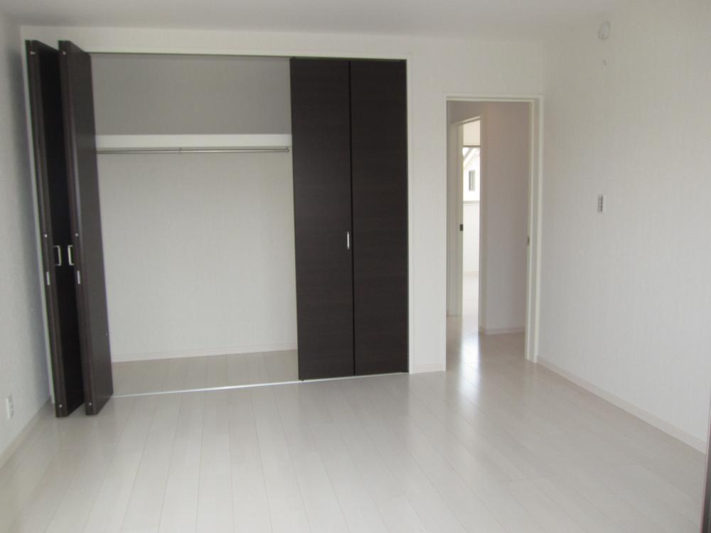 Non-living room. ◆ Second floor 8 pledge Western-style (August 2013) Shooting