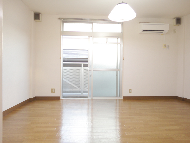 Living and room. Western-style 7 Pledge ^^