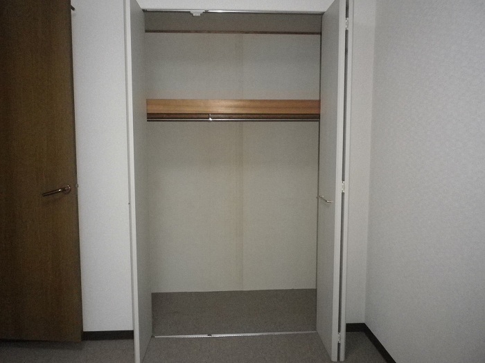 Other. Western-style housing