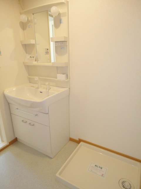 Washroom. Vanity with vanity dressing room ^^ shower!