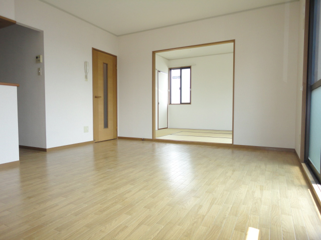 Living and room. LDK12 Pledge ^^