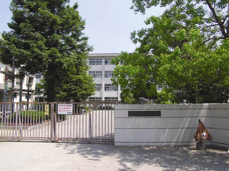 Primary school. Koriokaminami up to elementary school (elementary school) 1616m