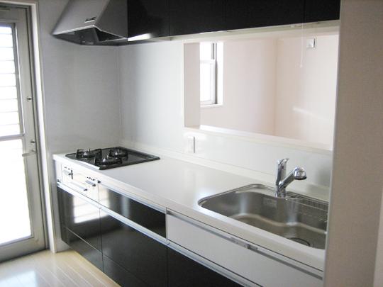 Kitchen. Indoor (12 May 2013) Shooting