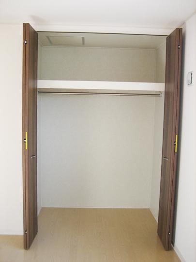 Receipt. Western-style 6 Pledge 1 closet