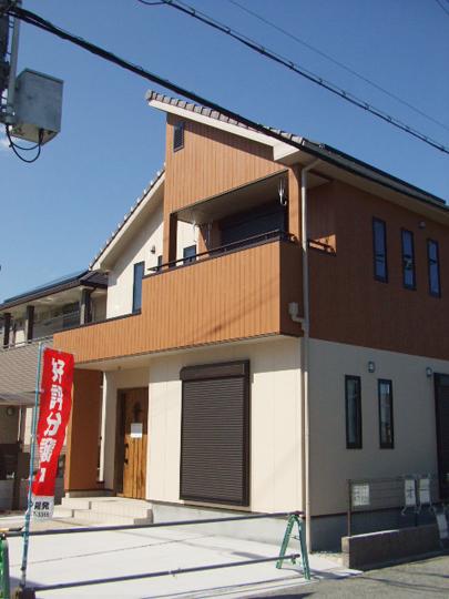 Building plan example (exterior photos). Building plan example