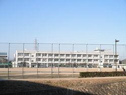 Junior high school. Harima-cho stand Harima until junior high school 798m