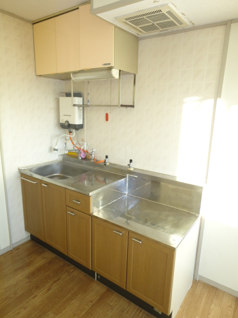 Kitchen. Gas stove installation Allowed ^^