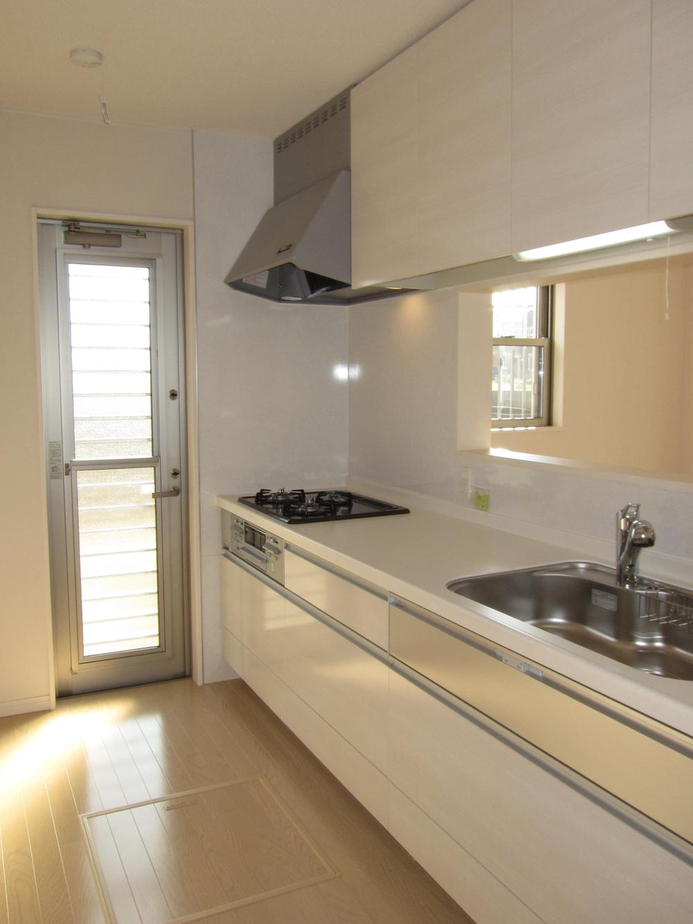 Kitchen.  ◆ Kitchen (12 May 2013) Shooting