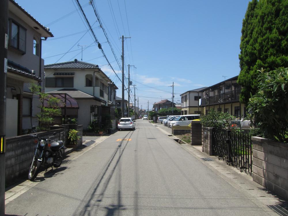 Local photos, including front road.  ◆ Local (June 2013) Shooting