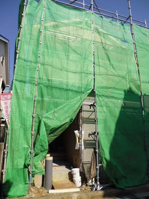 Local appearance photo. Local (12 May 2013) Shooting