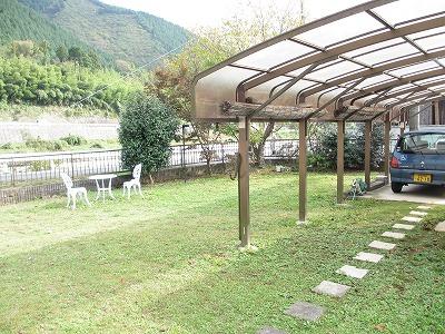 Parking lot. Local (11 May 2013) Shooting