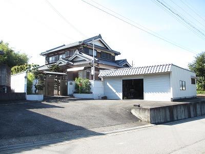 Local appearance photo. Local (August 2013) Shooting