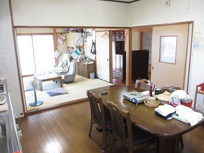 Kitchen. Room (August 2013) Shooting