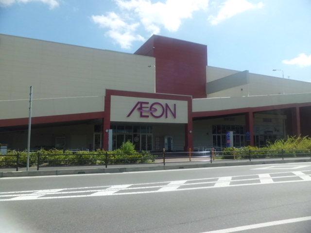 Other. A 5-minute walk of the ion Kasai