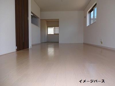 Same specifications photos (living)