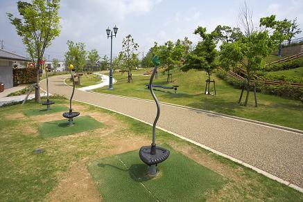 park. 1140m to Stella Park