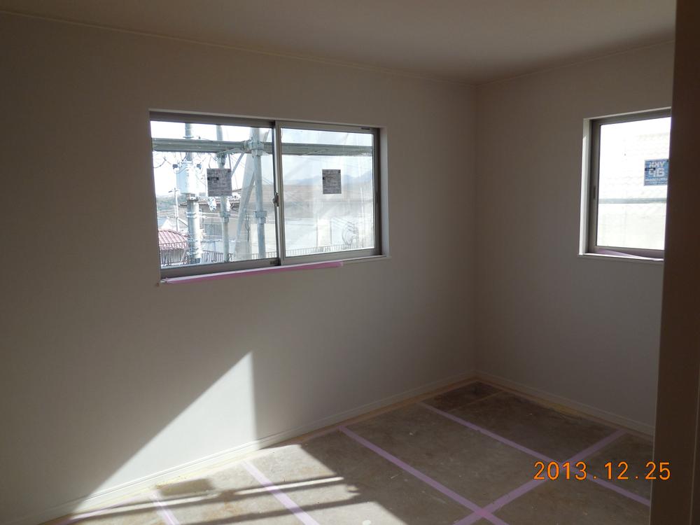 Other. Guests visit at any time! ! 