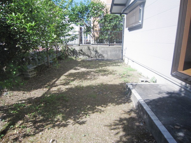 Garden. It is spacious garden