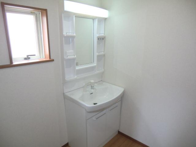 Other Equipment. Local photos (washroom)