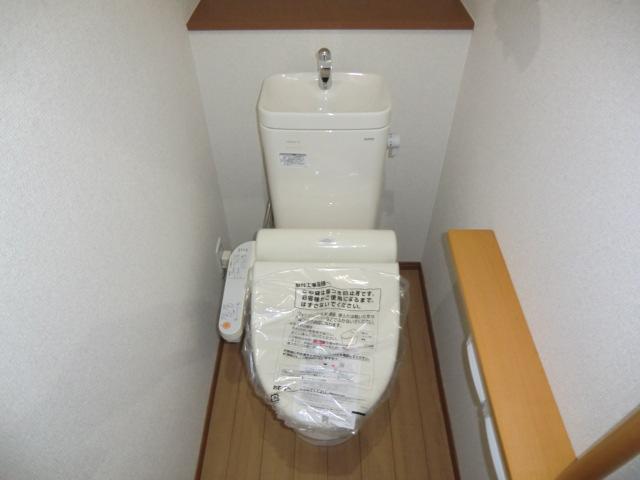 Other Equipment. Local photos (toilet)