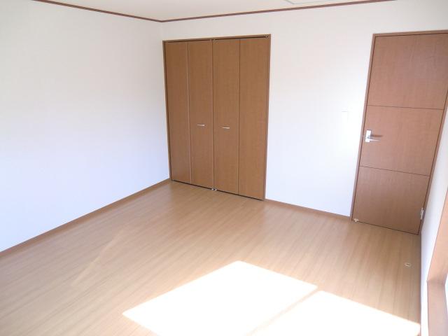 Other introspection. Local photos (Western-style)