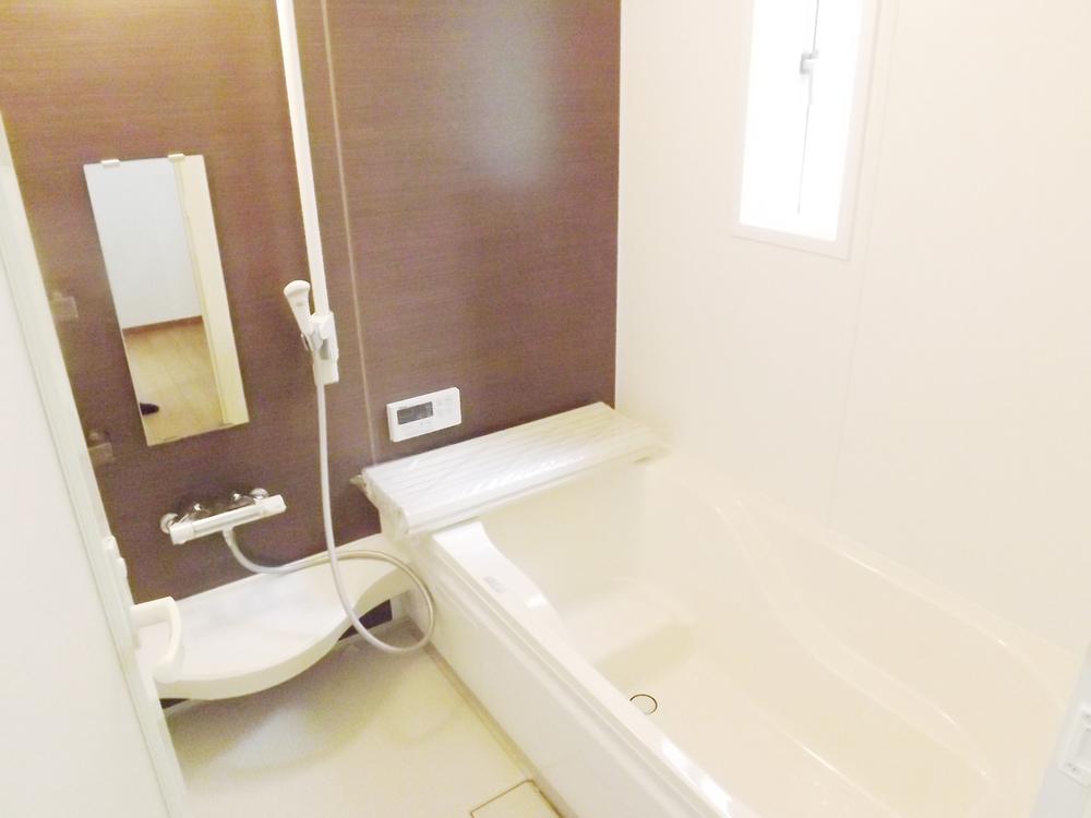 Same specifications photo (bathroom). Same specifications photo (bathroom) Bathroom heating dryer! Warm bath! 